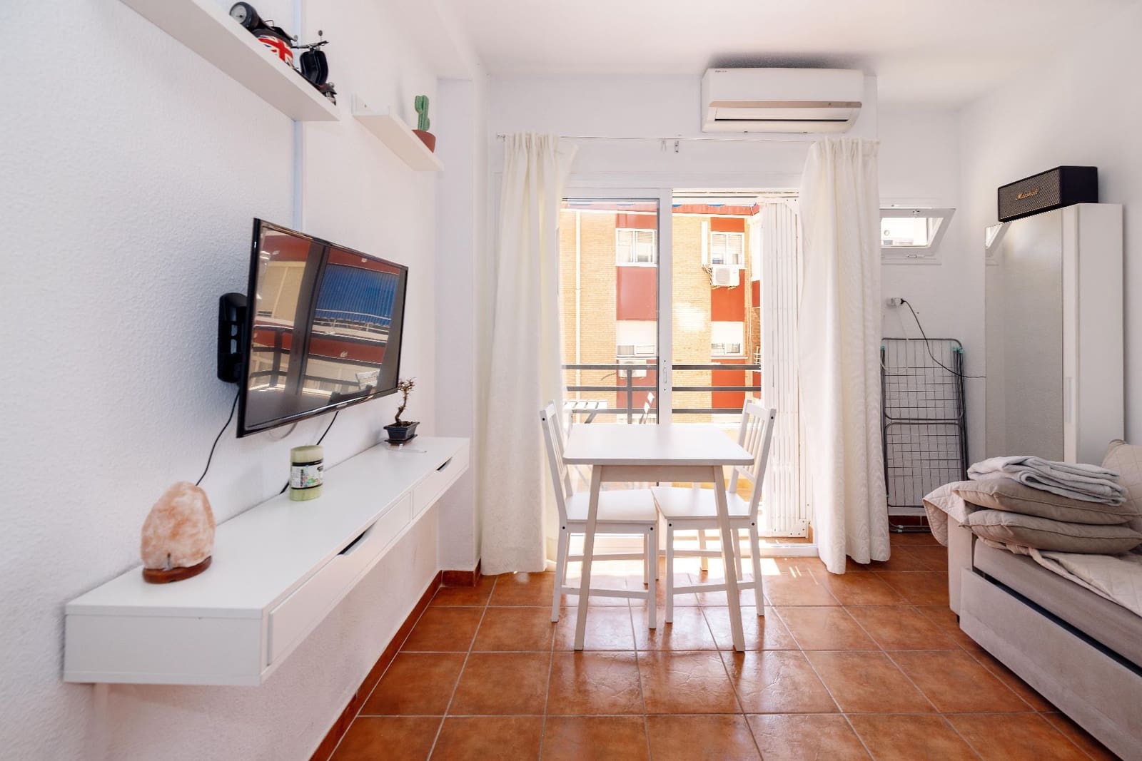 1 sovrum Lägenhet till salu i Torremolinos med garage - 155 000 € (Ref: 9861525)