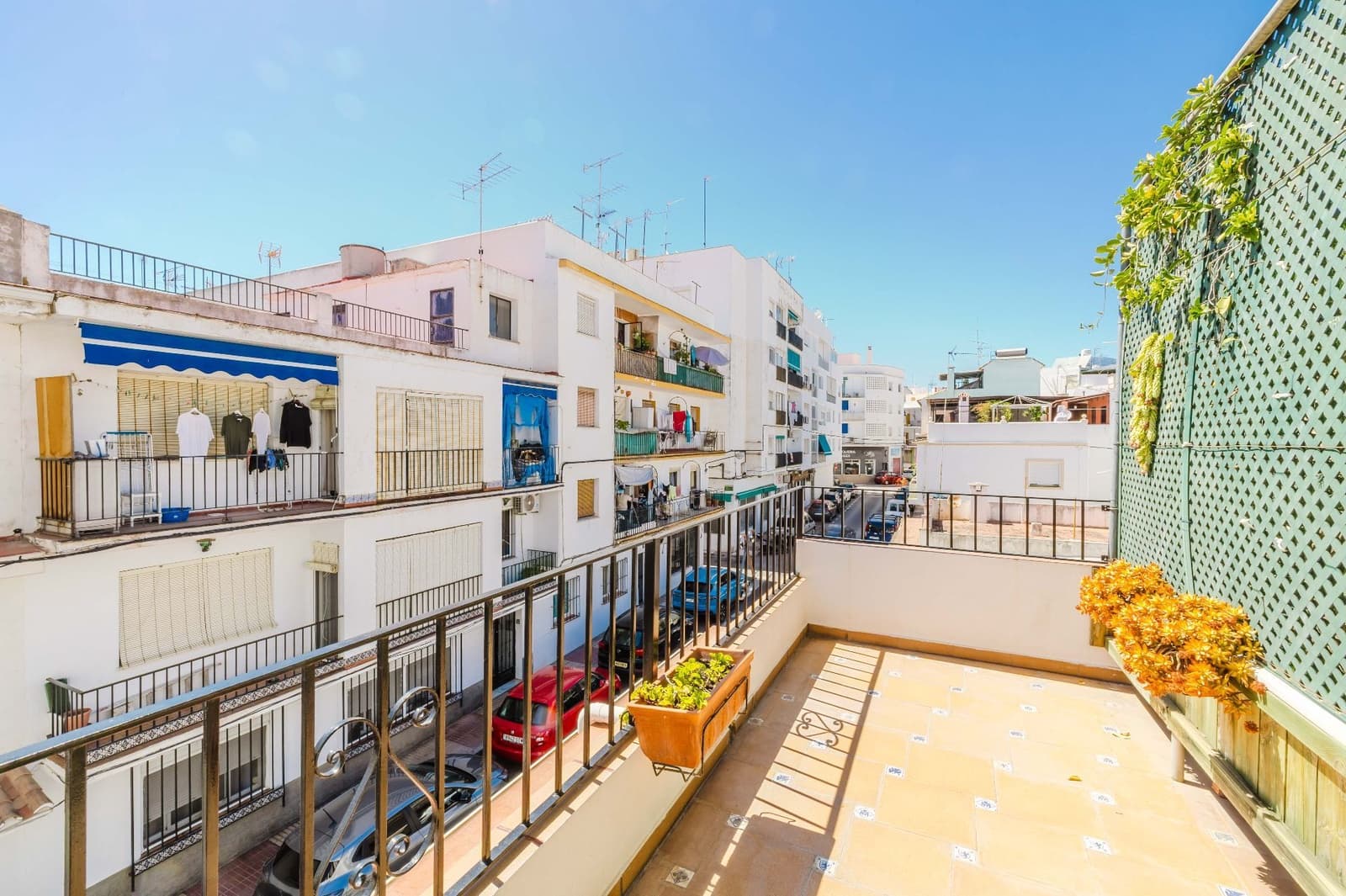4 soveværelse Semi-Rækkehus til salg i Marbella - € 599.000 (Ref: 9864019)