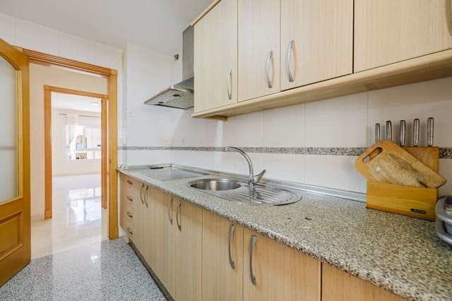 1 chambre Appartement à vendre à Nerja avec garage - 279 000 € (Ref: 9864020)