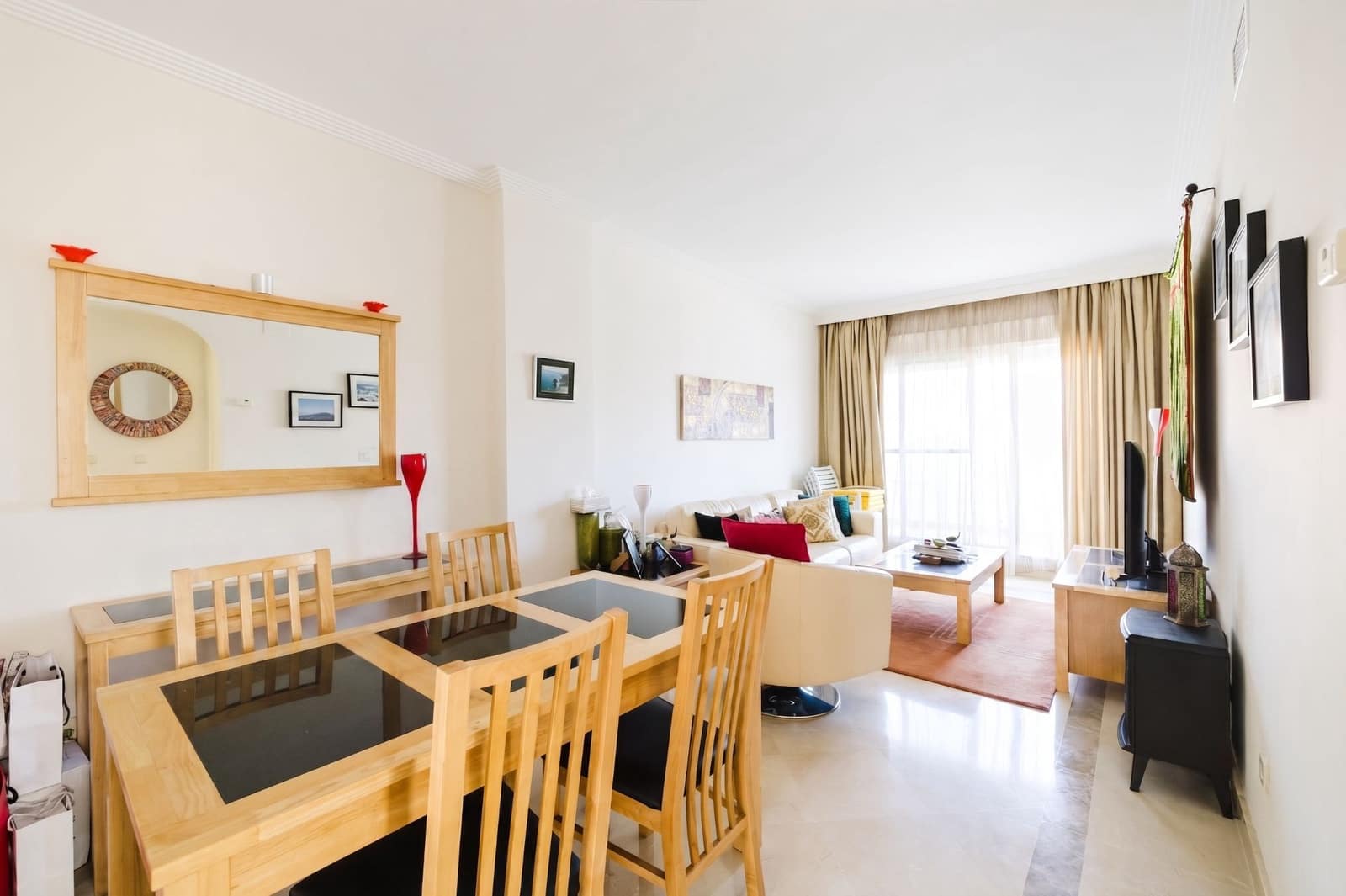2 bedroom Flat for sale in La Cala de Mijas with pool garage - € 300,000 (Ref: 9864021)