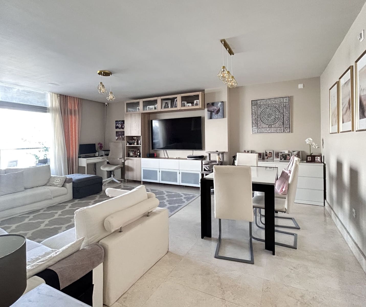 3 makuuhuone Asunto myytävänä paikassa Manilva - 359 000 € (Ref: 9864024)