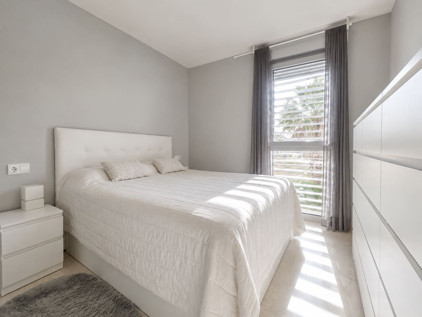 3 makuuhuone Asunto myytävänä paikassa Manilva - 359 000 € (Ref: 9864024)
