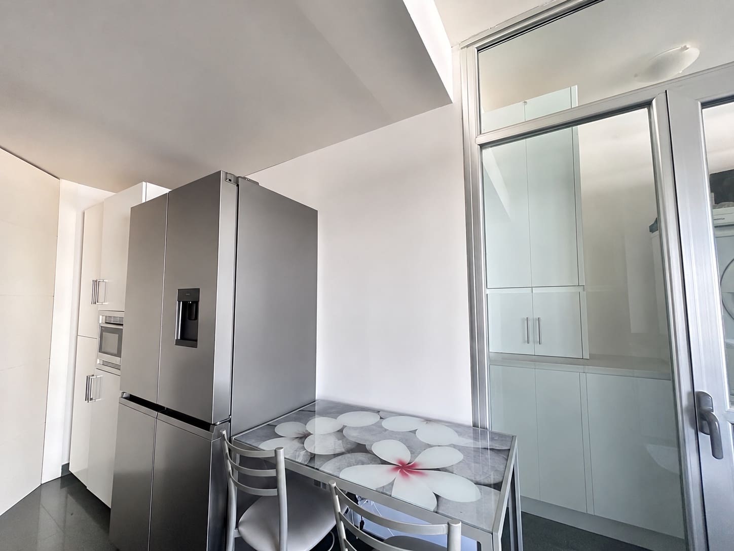 3 makuuhuone Asunto myytävänä paikassa Manilva - 359 000 € (Ref: 9864024)