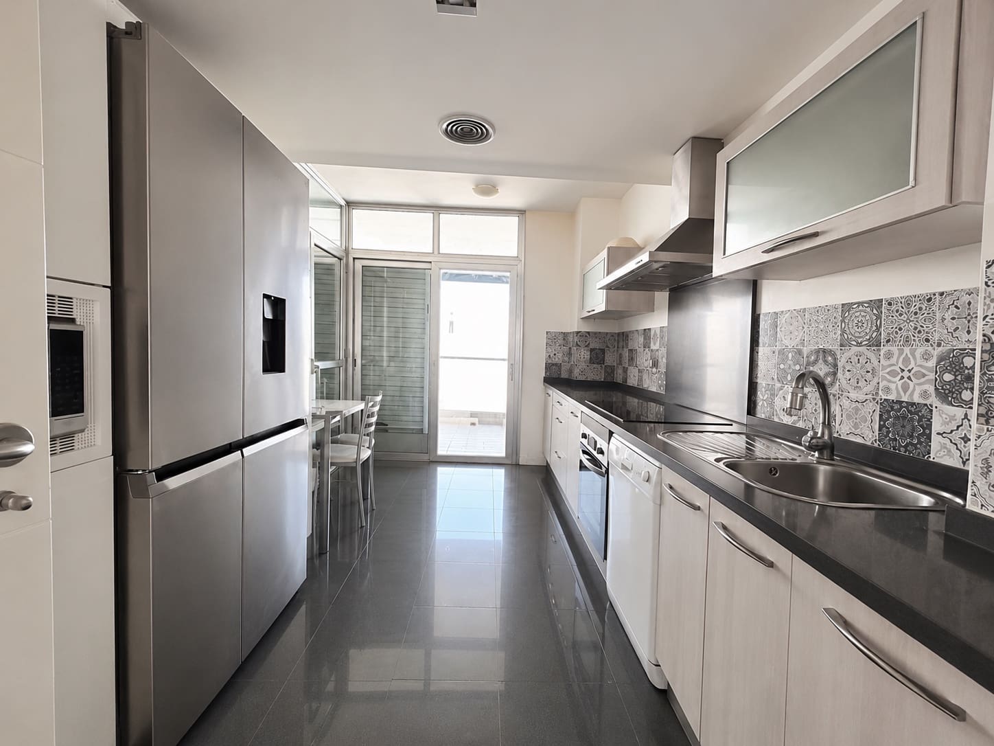3 makuuhuone Asunto myytävänä paikassa Manilva - 359 000 € (Ref: 9864024)