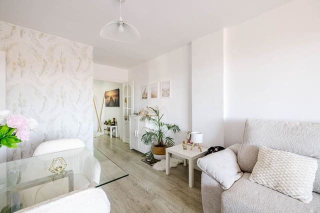 Lejlighed til salg i Rincón de la Victoria med swimmingpool garage - € 377.000 (Ref: 9866461)