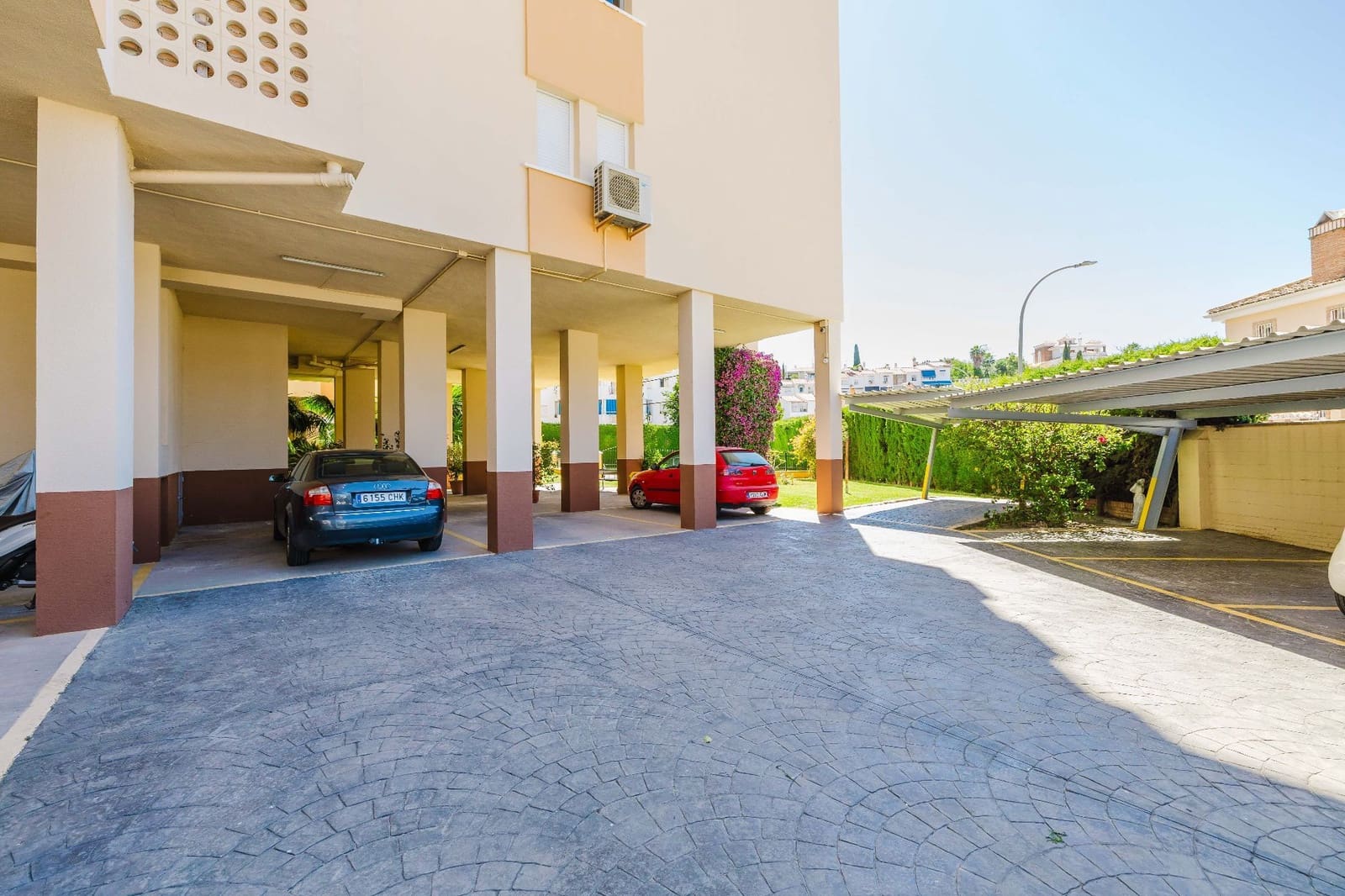 Flat for sale in Rincon de la Victoria with pool garage - € 377,000 (Ref: 9866461)