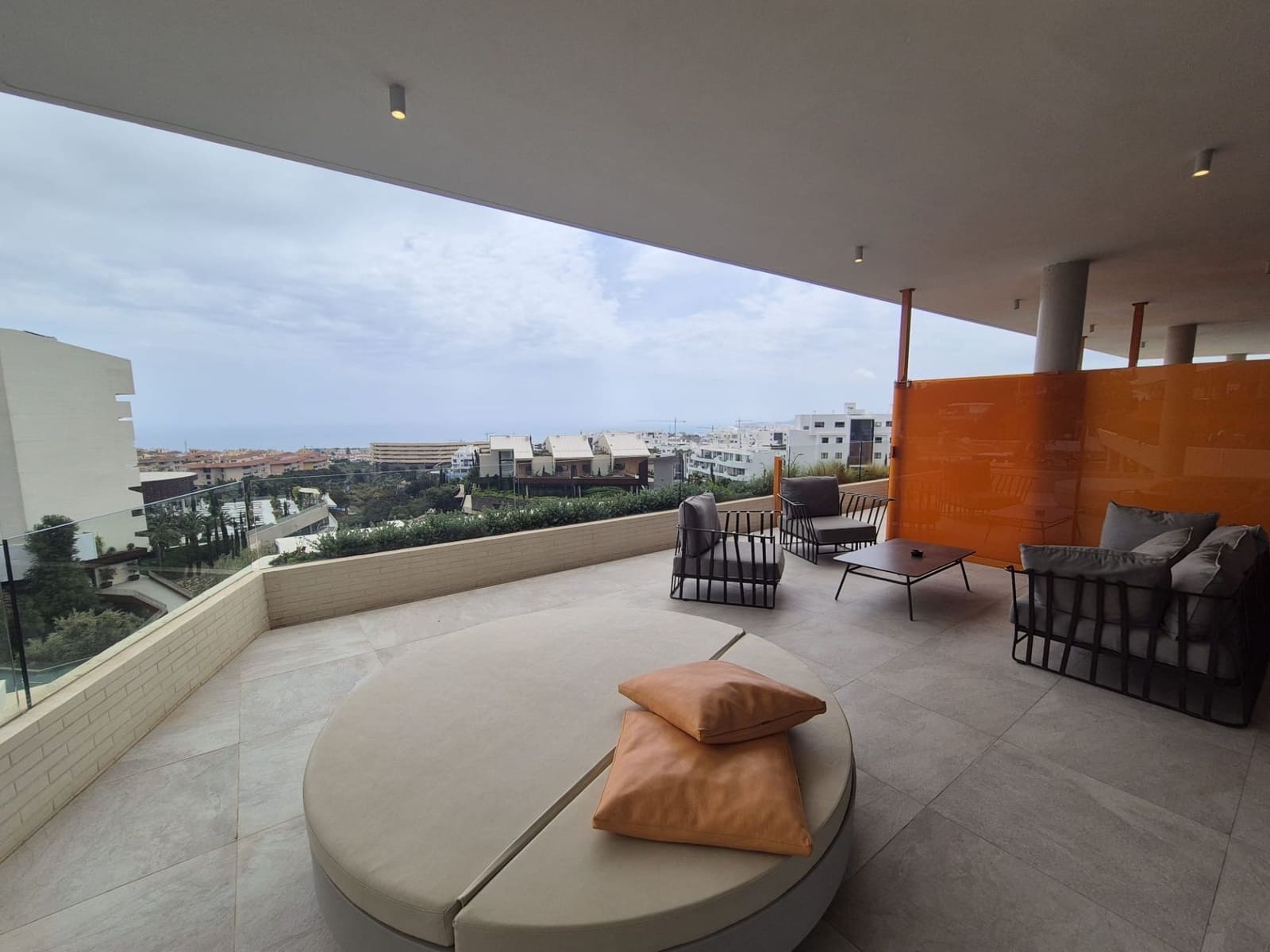 2 quarto Apartamento para venda em Fuengirola com piscina garagem - 1 550 000 € (Ref: 9868164)