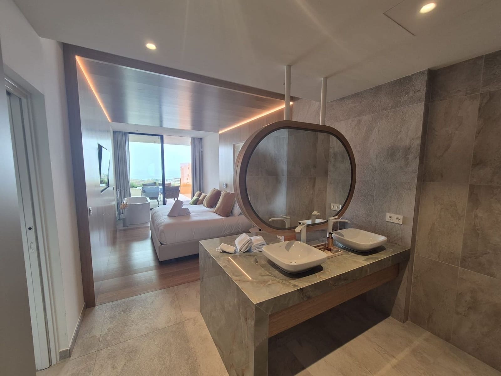 2 quarto Apartamento para venda em Fuengirola com piscina garagem - 1 550 000 € (Ref: 9868164)