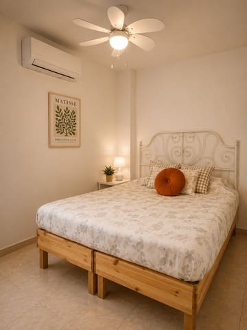 1 chambre Appartement à vendre à La Malagueta, Malaga ville - 425 000 € (Ref: 9868166)