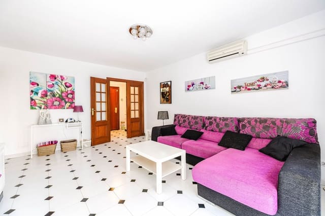 4 bedroom Flat for sale in Fuengirola - € 317,500 (Ref: 9872941)