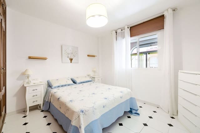 4 bedroom Flat for sale in Fuengirola - € 317,500 (Ref: 9872941)