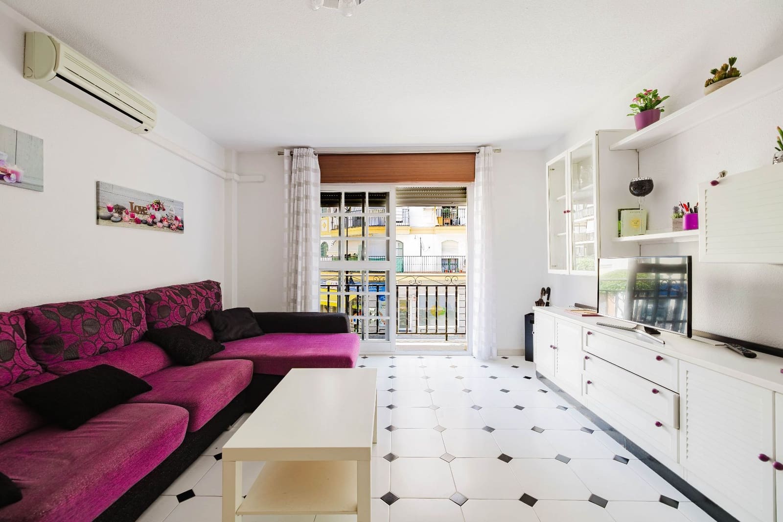 Piso de 4 habitaciones en Fuengirola en venta - 317.500 € (Ref: 9872941)