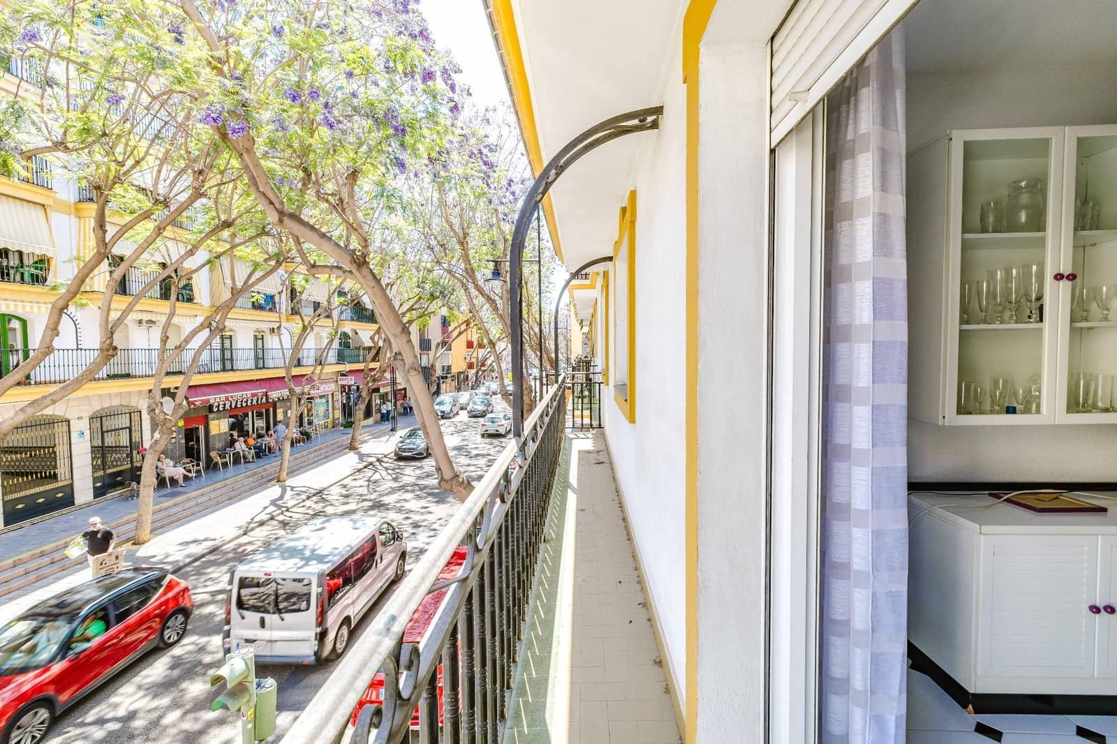 Piso de 4 habitaciones en Fuengirola en venta - 317.500 € (Ref: 9872941)