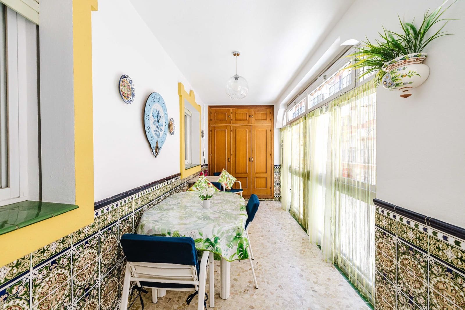 Piso de 4 habitaciones en Fuengirola en venta - 317.500 € (Ref: 9872941)