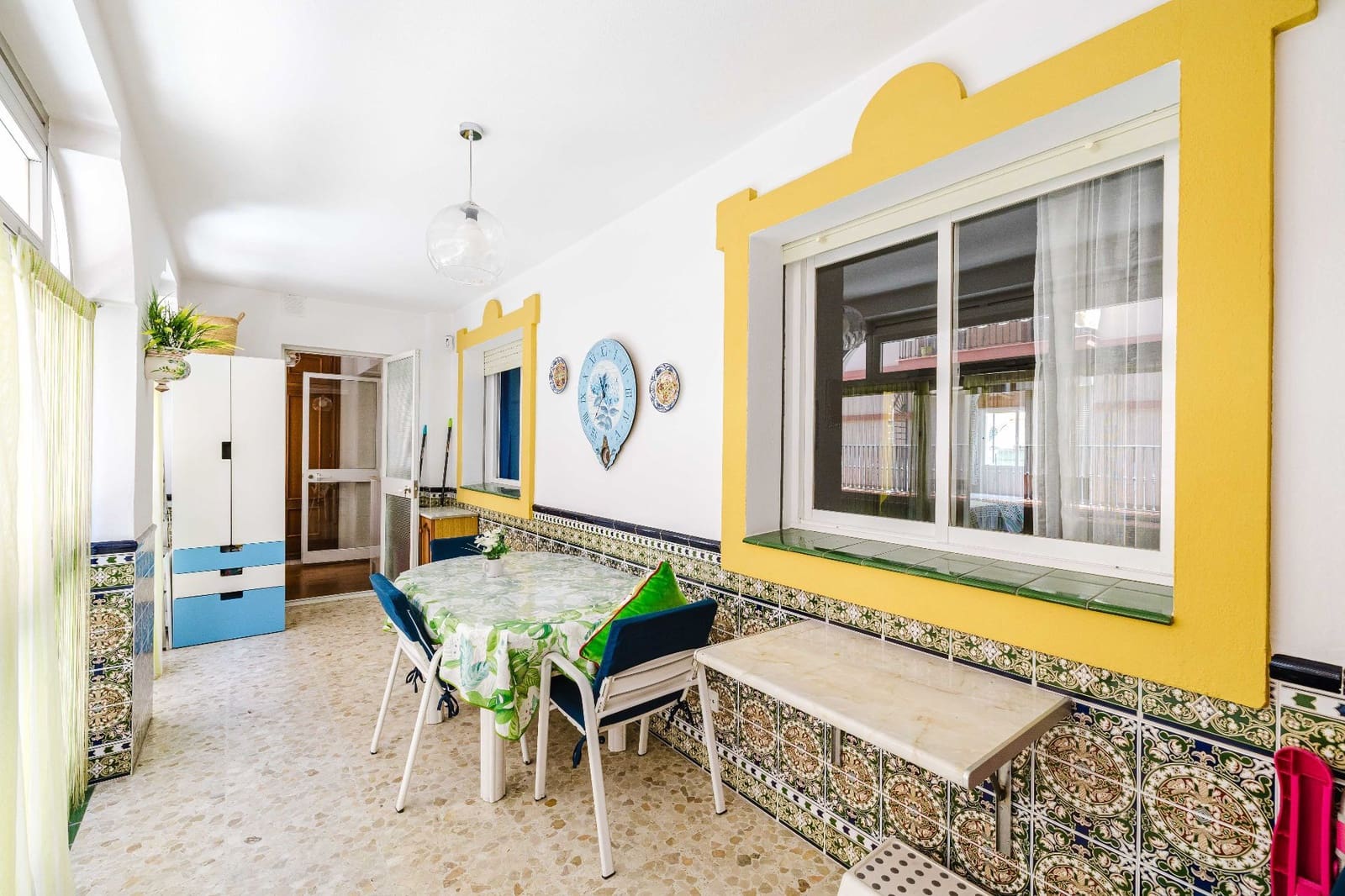 Piso de 4 habitaciones en Fuengirola en venta - 317.500 € (Ref: 9872941)