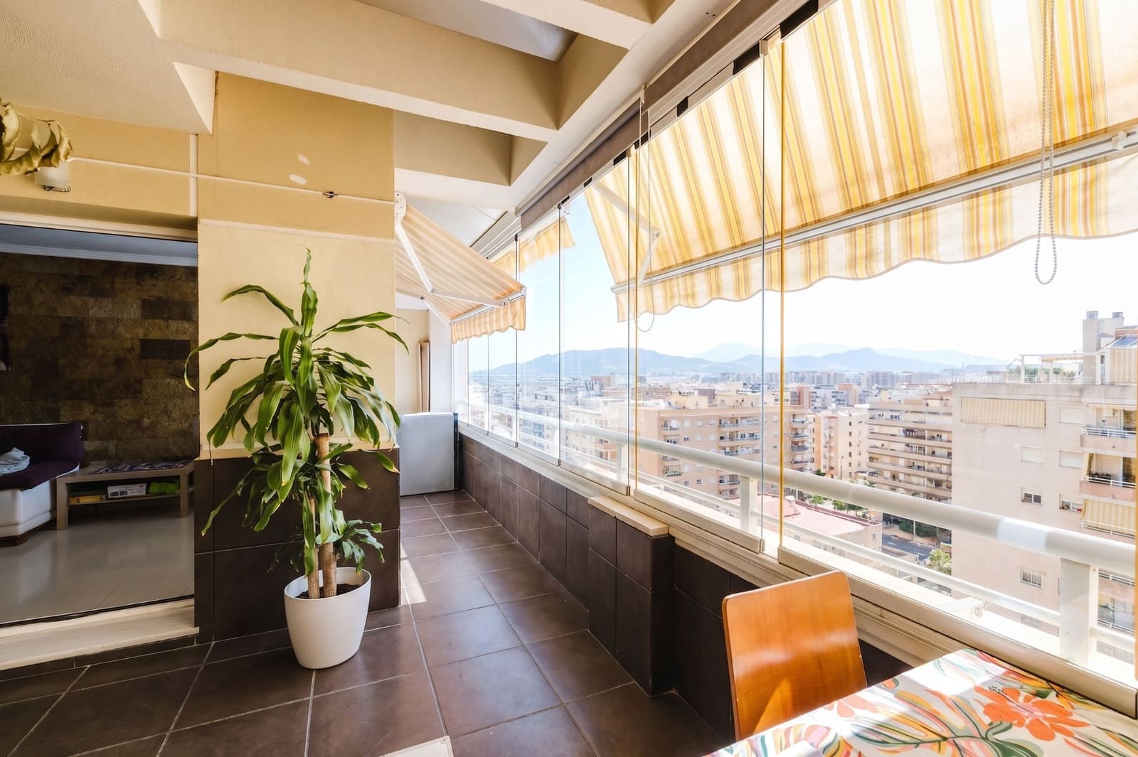 3 quarto Apartamento para venda em Malaga cidade com piscina garagem - 550 000 € (Ref: 9875653)