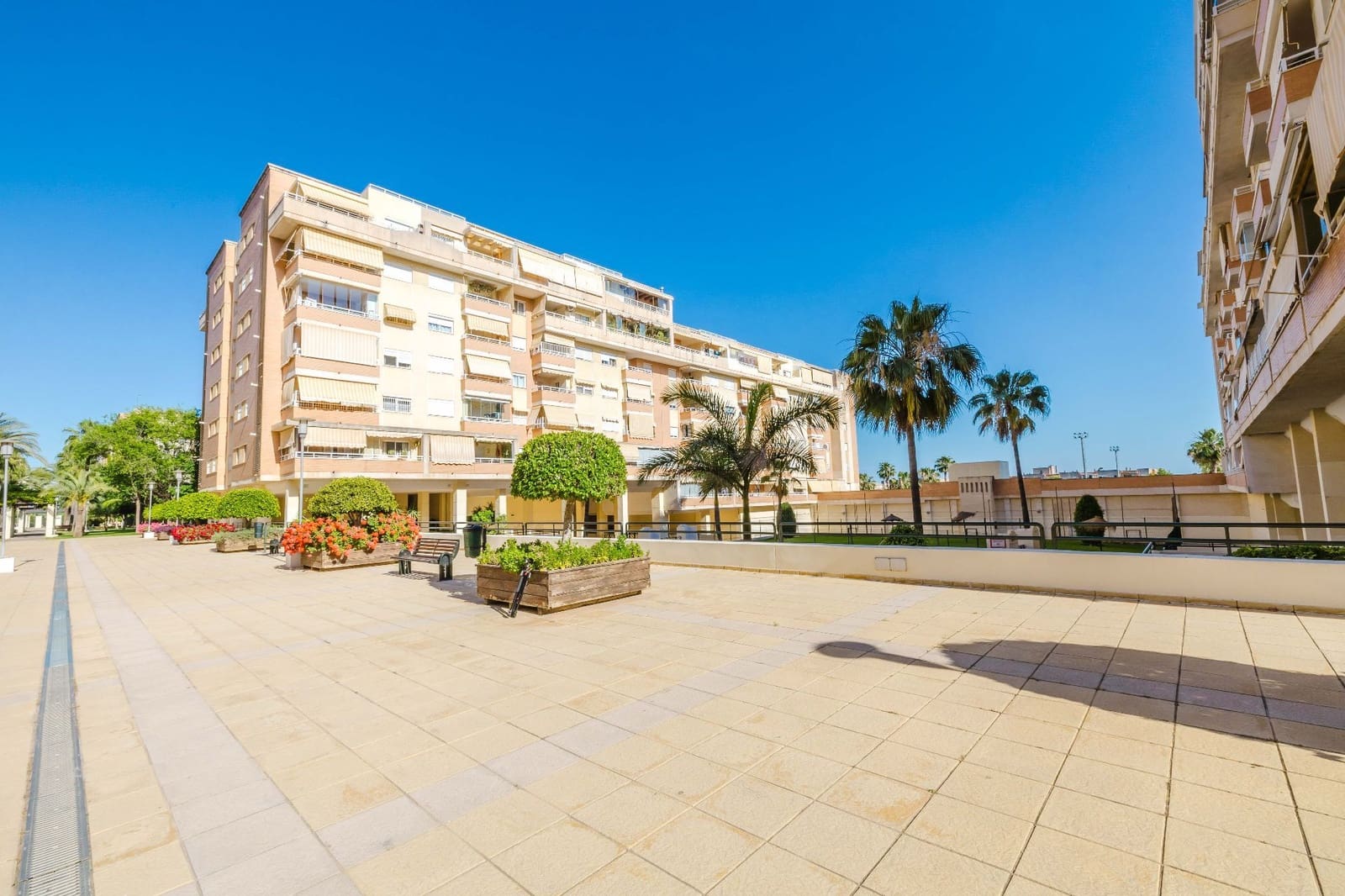 3 quarto Apartamento para venda em Malaga cidade com piscina garagem - 550 000 € (Ref: 9875653)