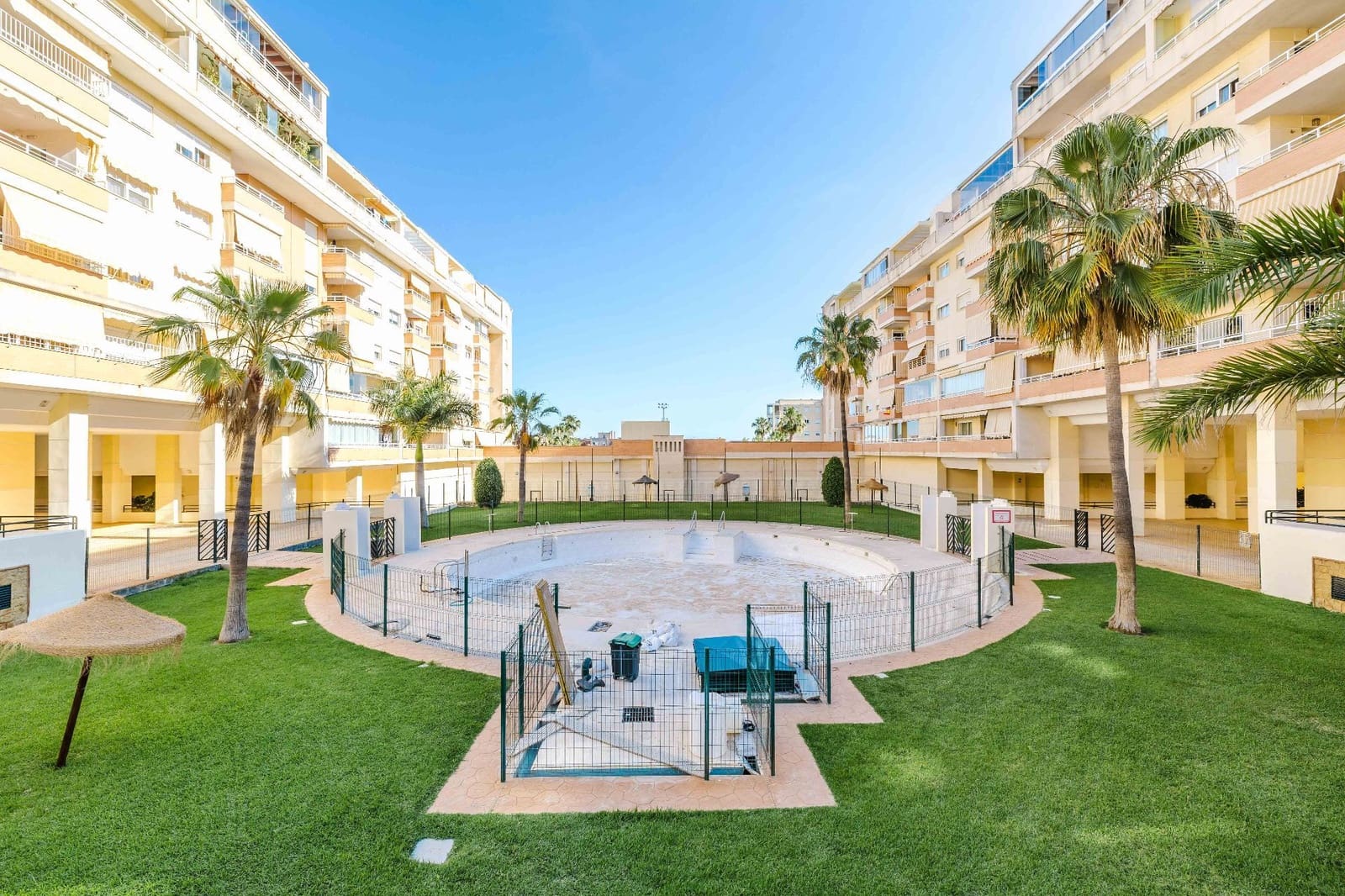 3 quarto Apartamento para venda em Malaga cidade com piscina garagem - 550 000 € (Ref: 9875653)
