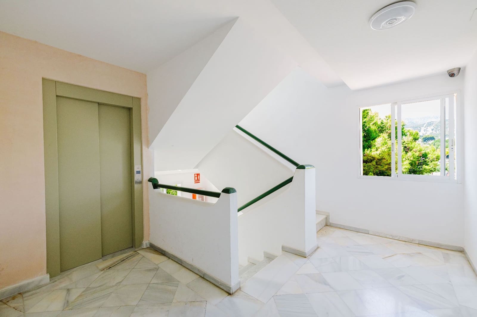 1 soveværelse Lejlighed til salg i Torremolinos med swimmingpool garage - € 285.000 (Ref: 9875655)