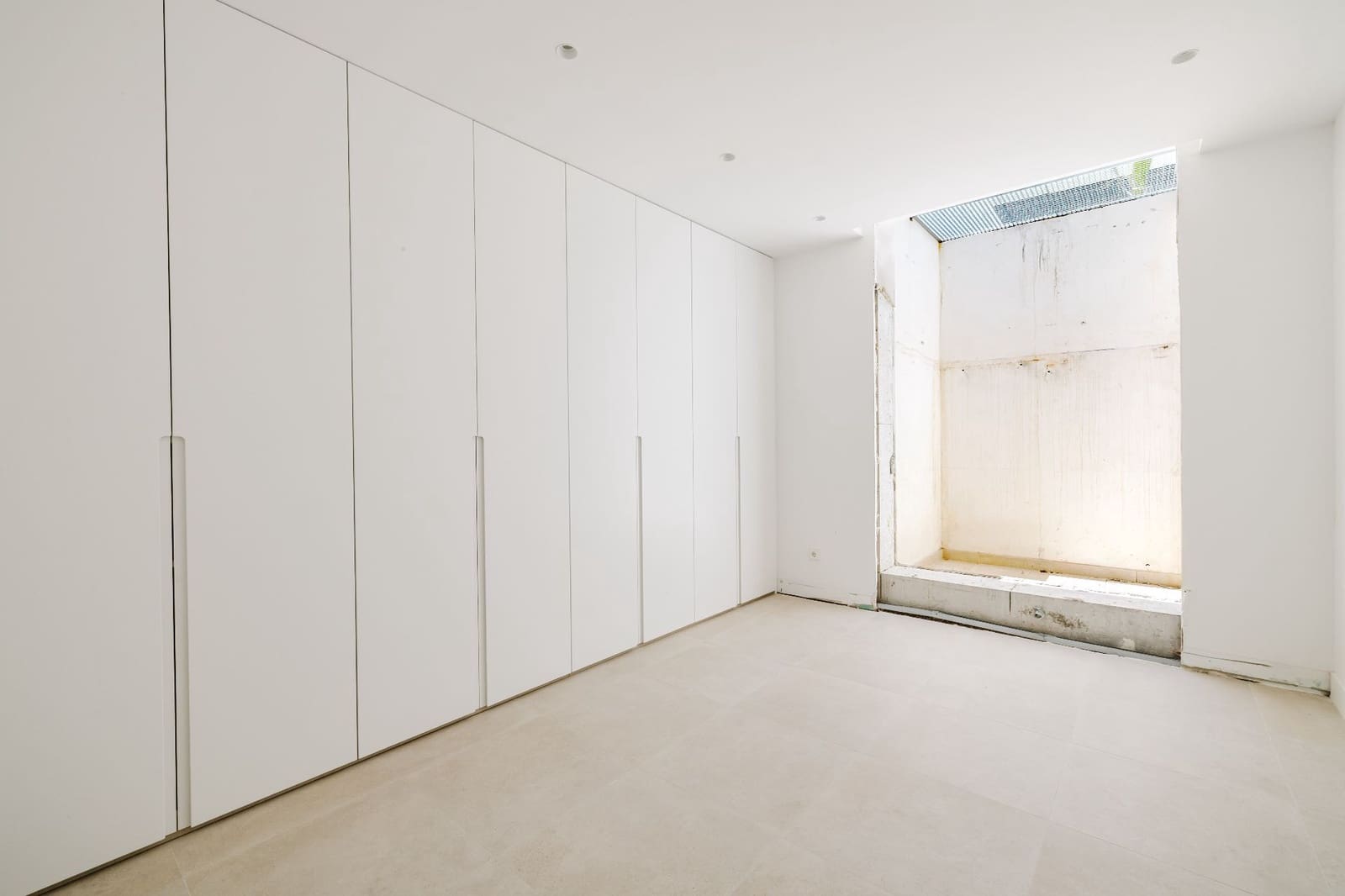 6 slaapkamer Villa te koop in Marbella met zwembad garage - € 2.100.000 (Ref: 9875656)