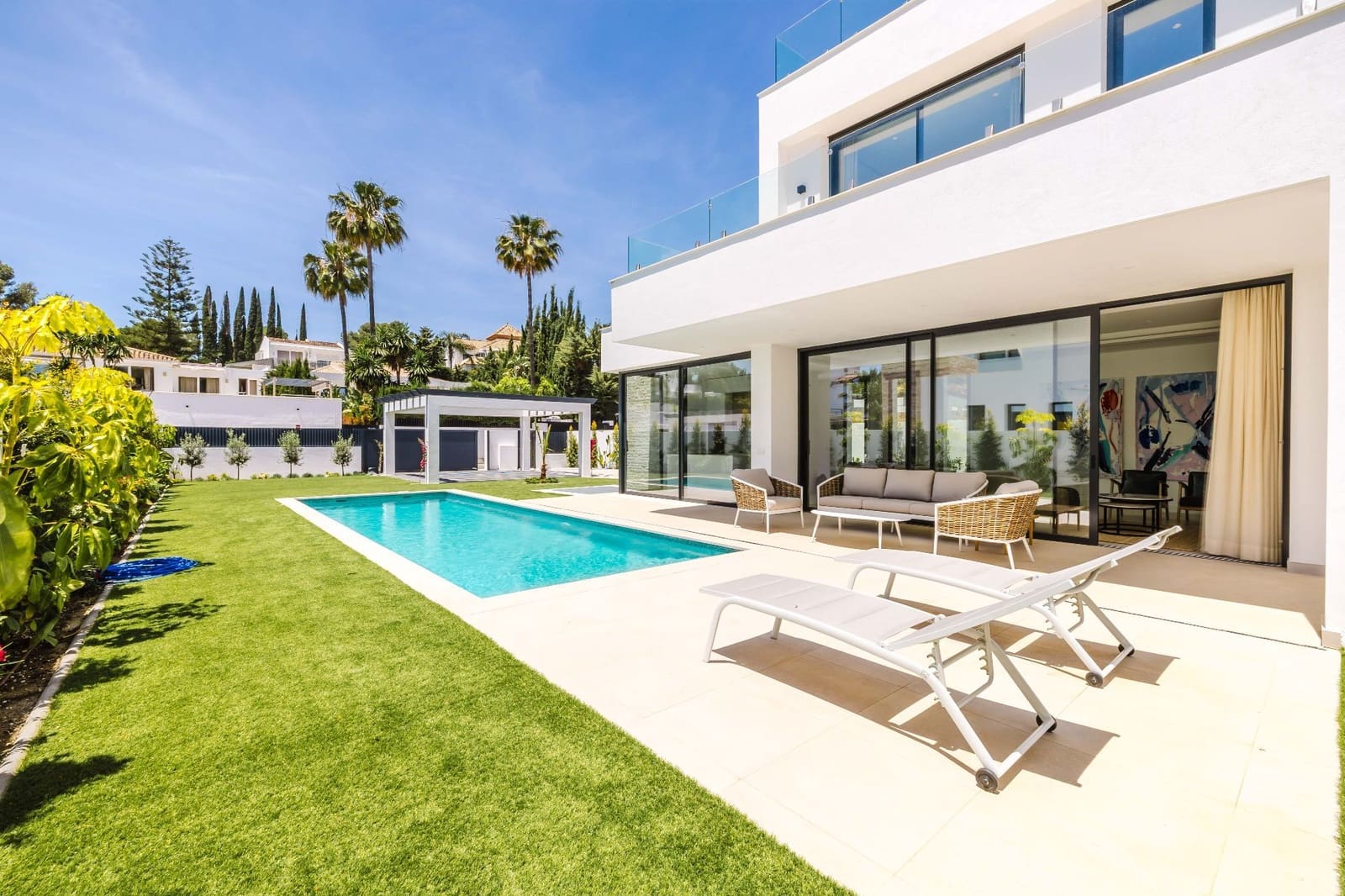 6 slaapkamer Villa te koop in Marbella met zwembad garage - € 2.100.000 (Ref: 9875656)