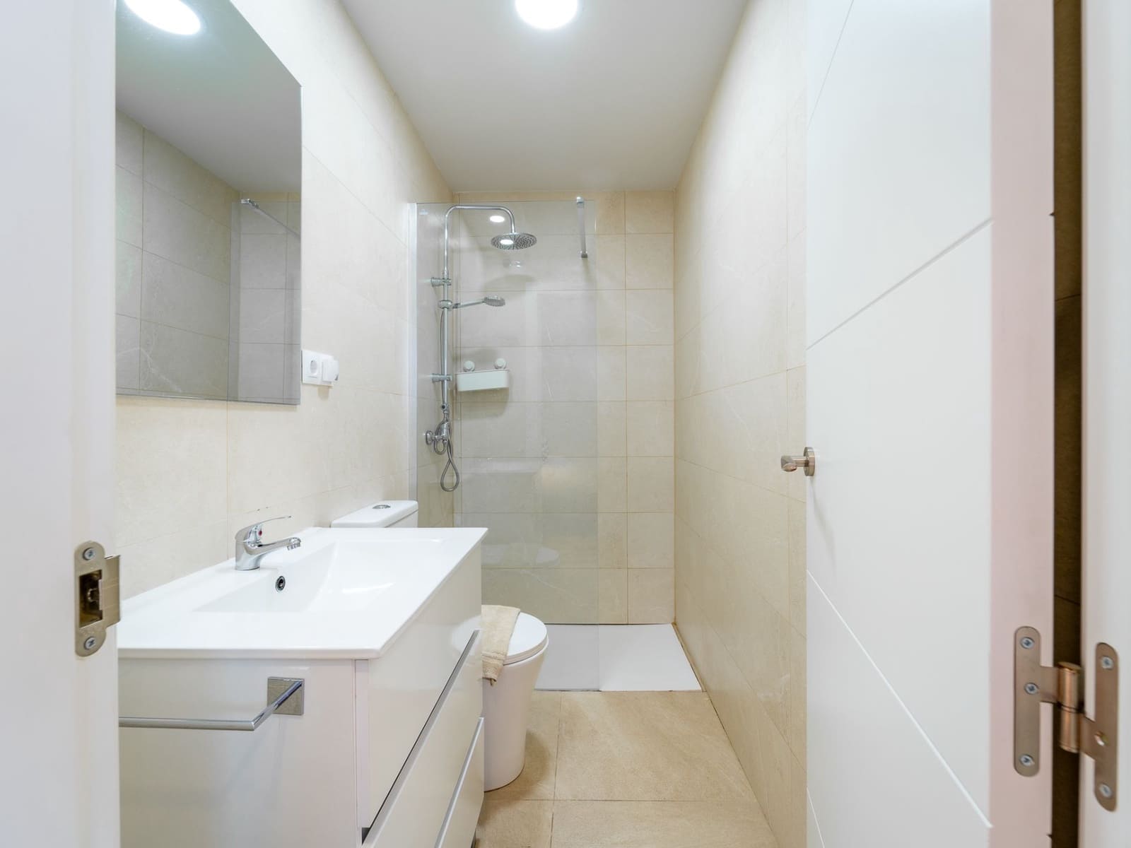 2 chambre Appartement à vendre à Malaga ville - 250 000 € (Ref: 9877882)