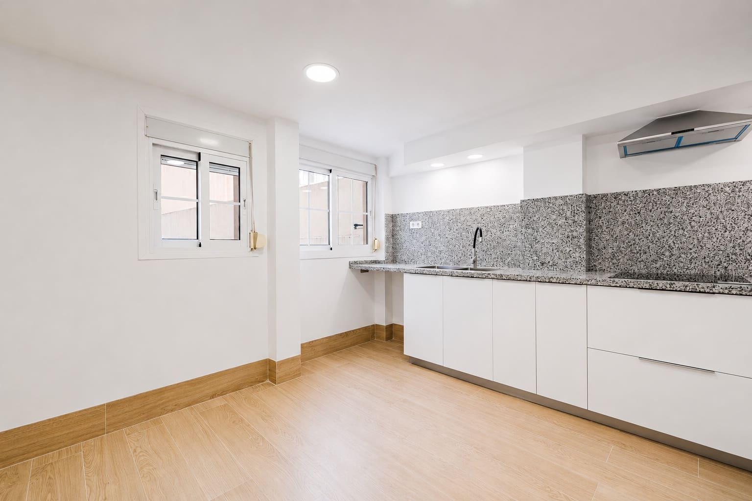3 slaapkamer Flat te koop in Malaga stad - € 572.000 (Ref: 9877883)