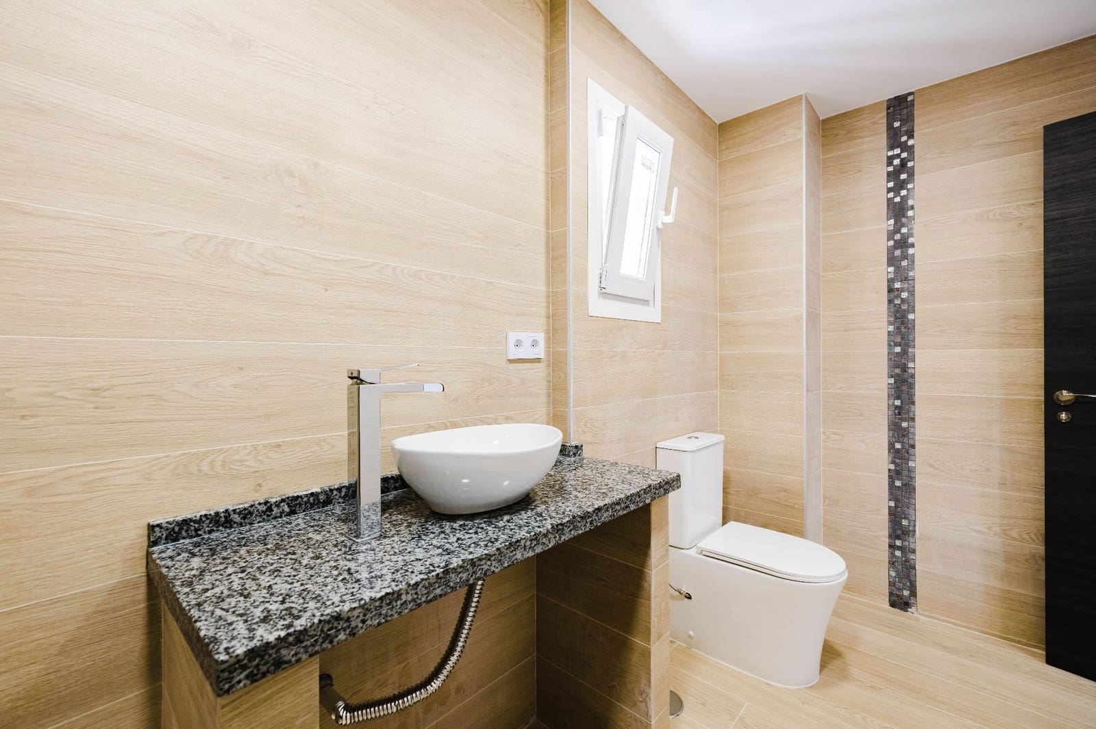 3 slaapkamer Flat te koop in Malaga stad - € 572.000 (Ref: 9877883)