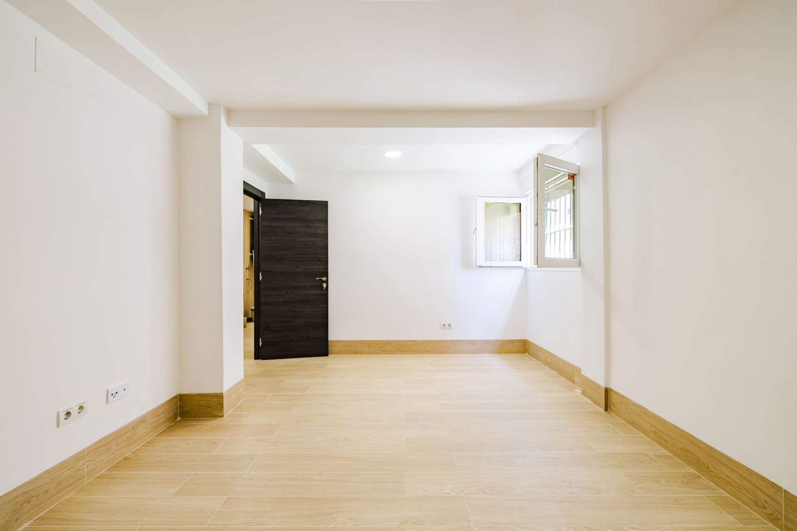 3 slaapkamer Flat te koop in Malaga stad - € 572.000 (Ref: 9877883)