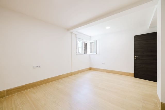 3 slaapkamer Flat te koop in Málaga stad - € 572.000 (Ref: 9877883)