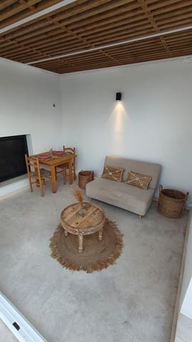 Lejlighed til salg i Ibiza by med swimmingpool - € 350.000 (Ref: 9880557)