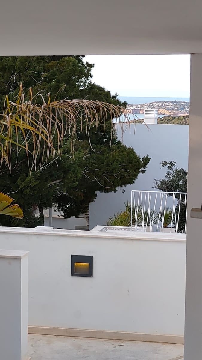 Flat for sale in Ibiza / Eivissa town with pool - € 350,000 (Ref: 9880557)