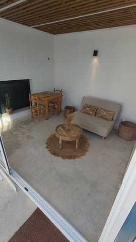 Lejlighed til salg i Ibiza by med swimmingpool - € 350.000 (Ref: 9880557)
