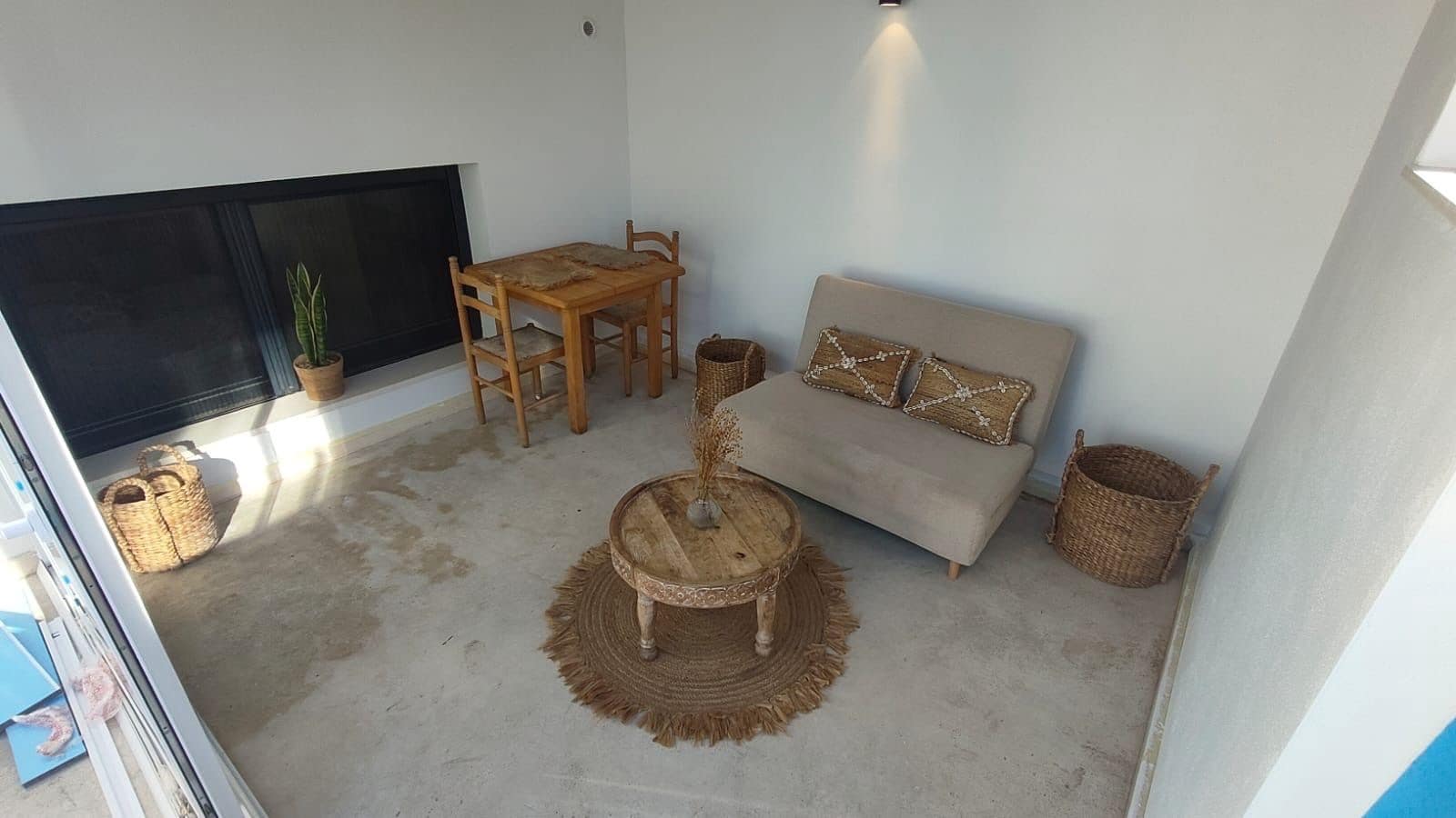 Flat for sale in Ibiza / Eivissa town with pool - € 350,000 (Ref: 9880557)