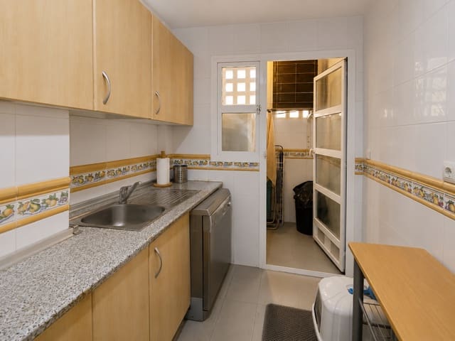 3 soverom Leilighet til salgs i Torremolinos med svømmebasseng - € 380 000 (Ref: 9884005)