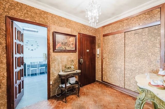 5 sovrum Lägenhet till salu i Málaga stad - 650 000 € (Ref: 9884006)