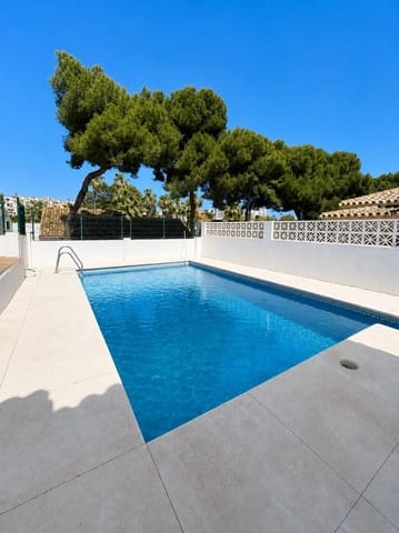 3 soverom Kjedet enebolig til salgs i Marbella - € 1 250 000 (Ref: 9889724)
