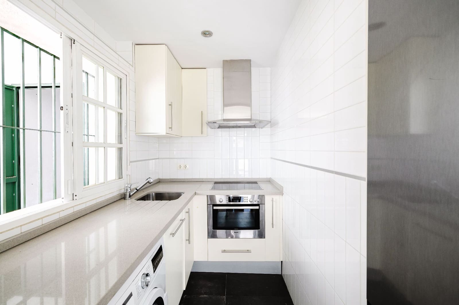 Piso de 1 habitación en Málaga ciudad en venta con piscina - 320.000 € (Ref: 9889725)