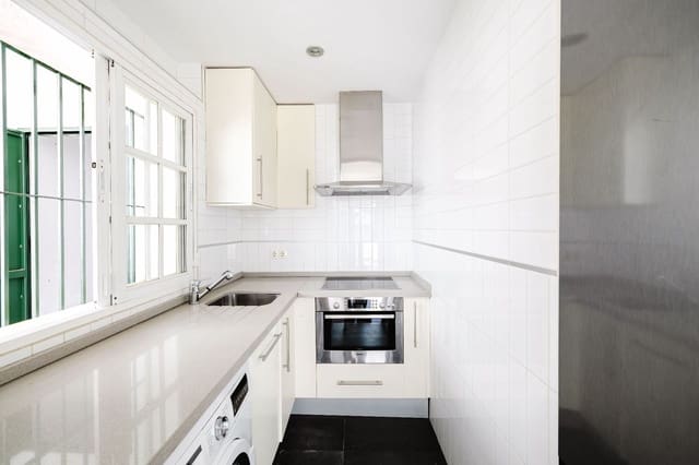 1 chambre Appartement à vendre à Cerrado de Calderon, Malaga ville avec piscine - 320 000 € (Ref: 9889725)