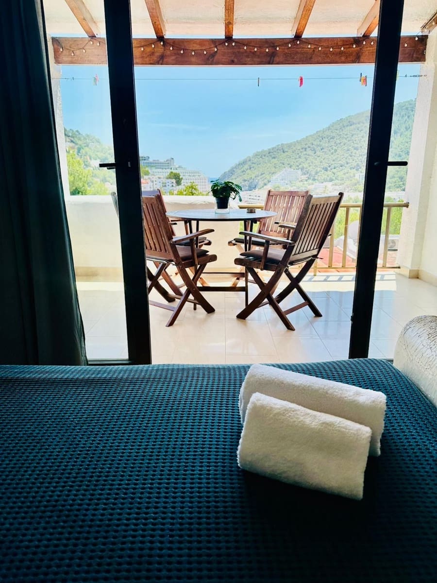 2 chambre Appartement à vendre à Santa Eulalia / Santa Eularia avec piscine - 490 000 € (Ref: 9891637)