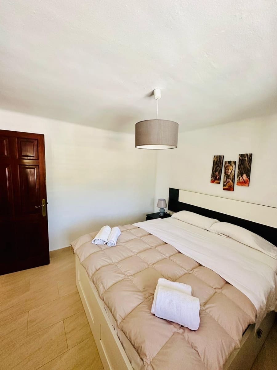 2 chambre Appartement à vendre à Santa Eulalia / Santa Eularia avec piscine - 490 000 € (Ref: 9891637)
