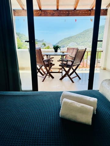 2 soveværelse Lejlighed til salg i Santa Eulalia / Santa Eularia med swimmingpool - € 490.000 (Ref: 9891637)