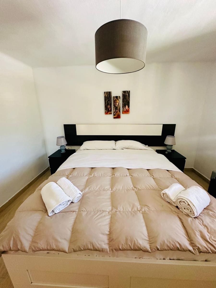 2 chambre Appartement à vendre à Santa Eulalia / Santa Eularia avec piscine - 490 000 € (Ref: 9891637)