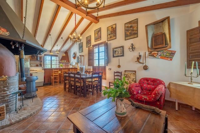 Finca/Casa Rural de 6 habitaciones en Colmenar en venta con garaje - 395.000 € (Ref: 9893691)