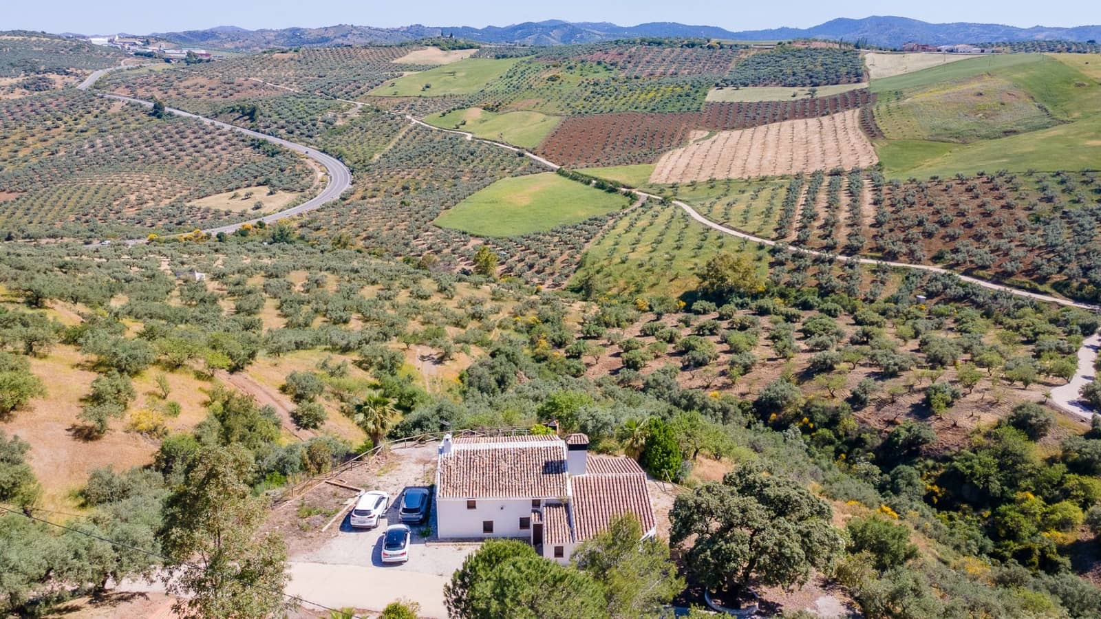 Finca/Casa Rural de 6 habitaciones en Colmenar en venta con garaje - 395.000 € (Ref: 9893691)