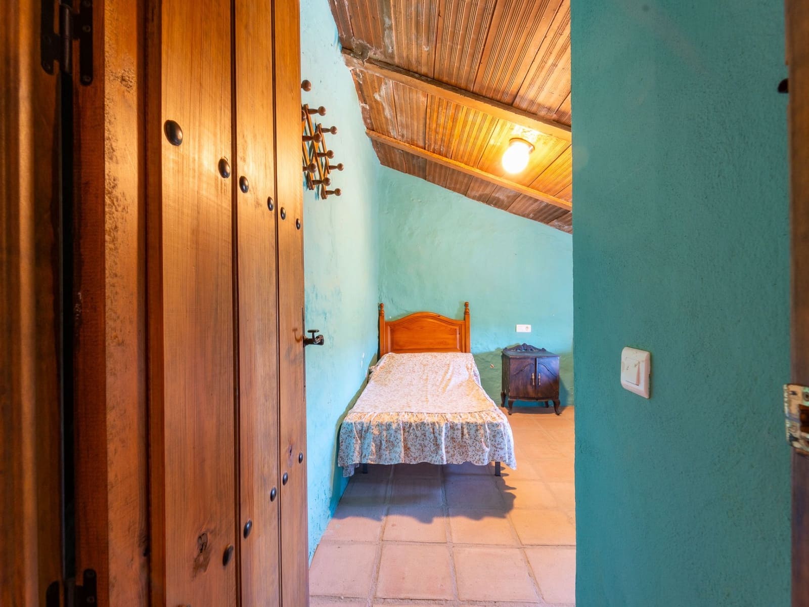 Finca/Casa Rural de 6 habitaciones en Colmenar en venta con garaje - 395.000 € (Ref: 9893691)