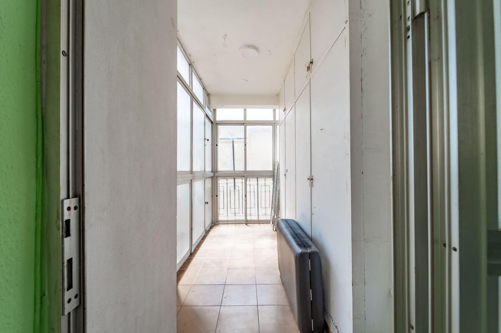 Piso de 3 habitaciones en Málaga ciudad en venta - 196.250 € (Ref: 9893692)