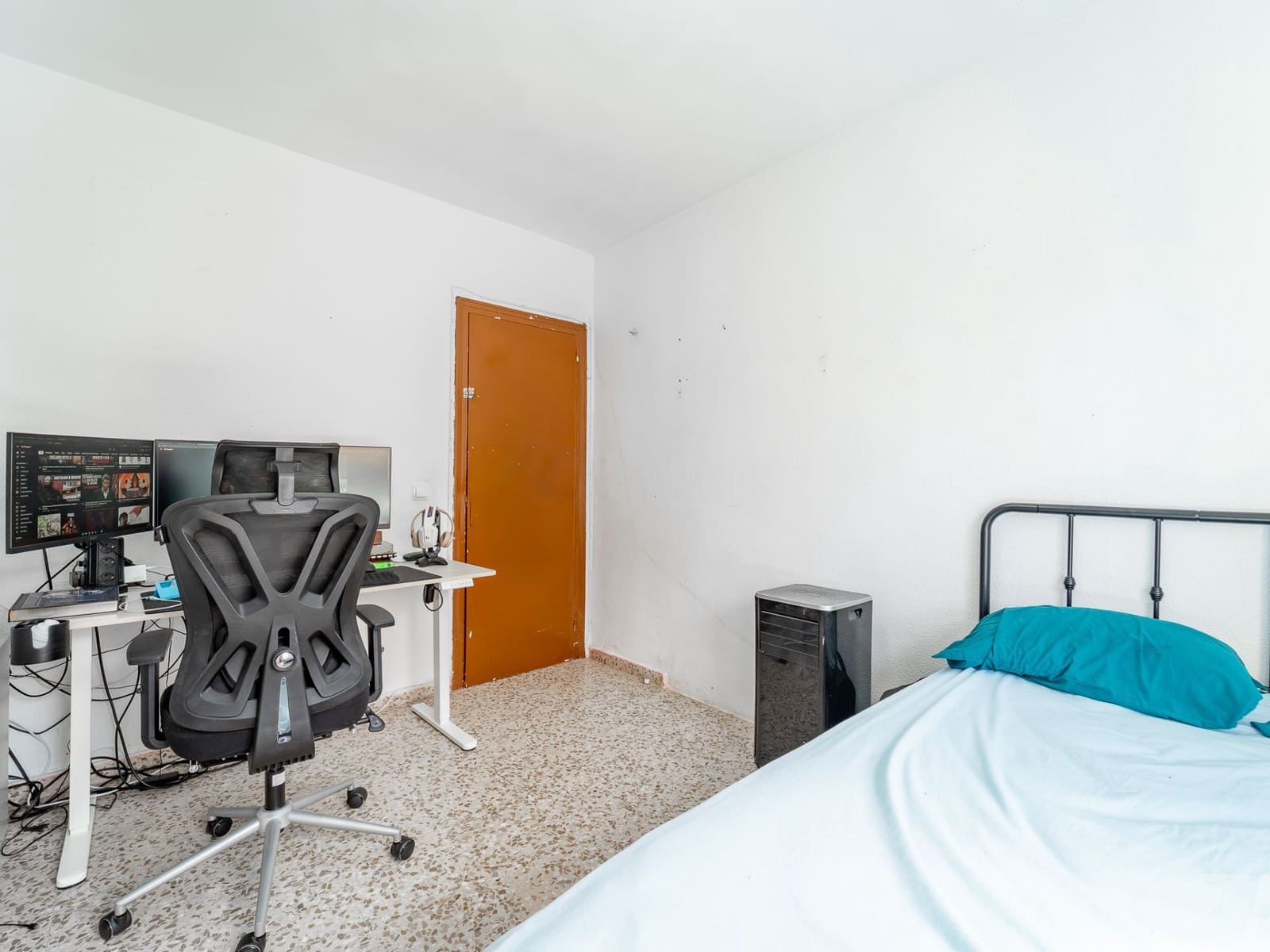 Piso de 3 habitaciones en Málaga ciudad en venta - 196.250 € (Ref: 9893692)