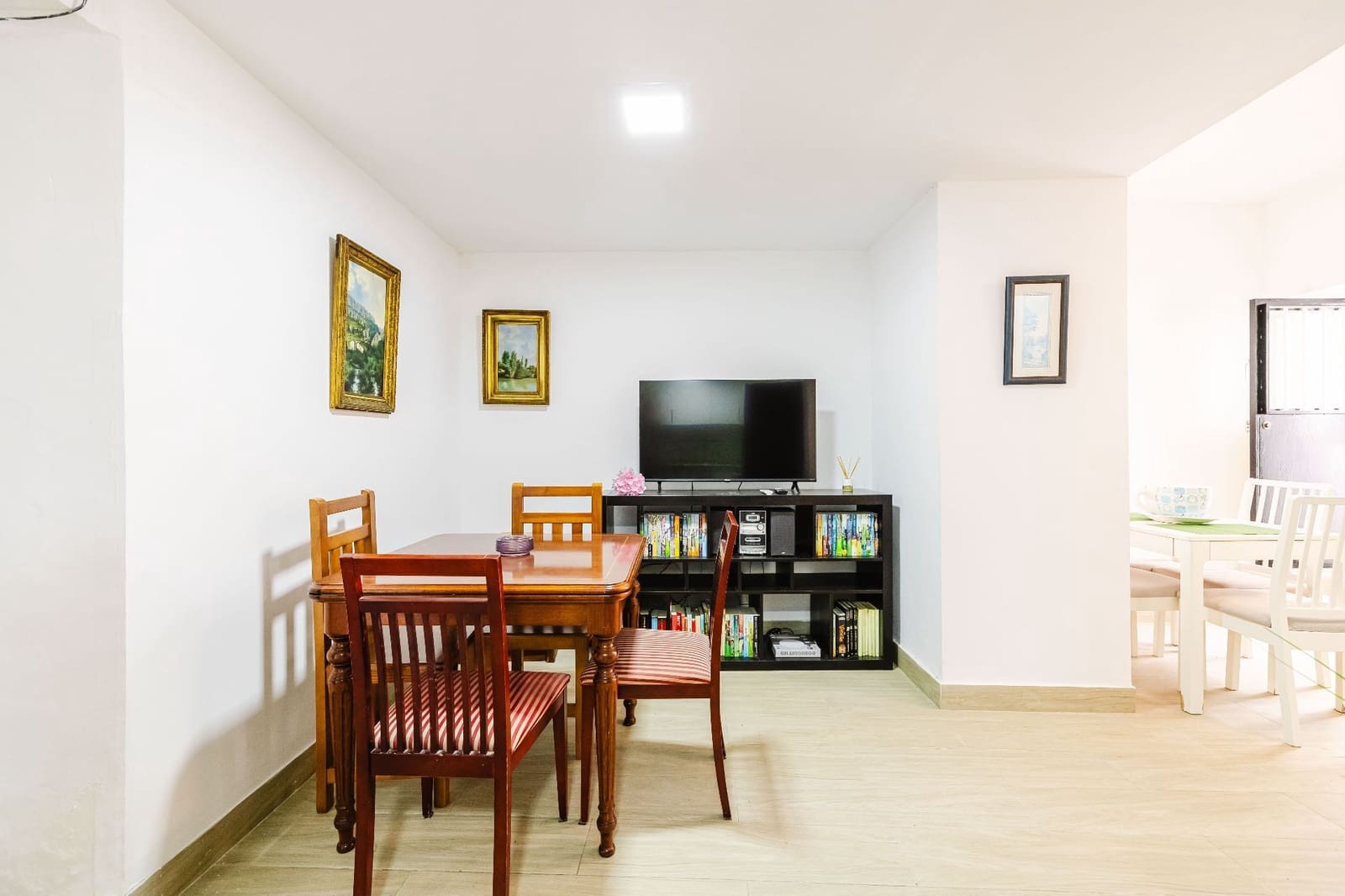 2 makuuhuone Huvila myytävänä paikassa Malaga kaupunki - 195 000 € (Ref: 9893693)