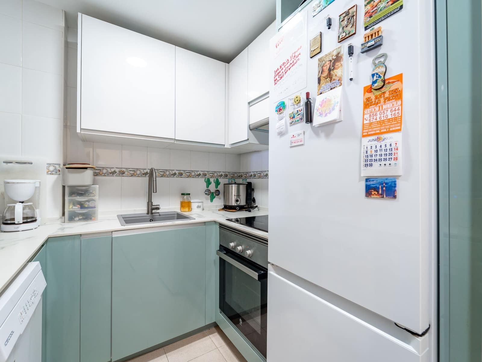 2 bedroom Flat for sale in Marbella with garage - € 240,000 (Ref: 9893694)